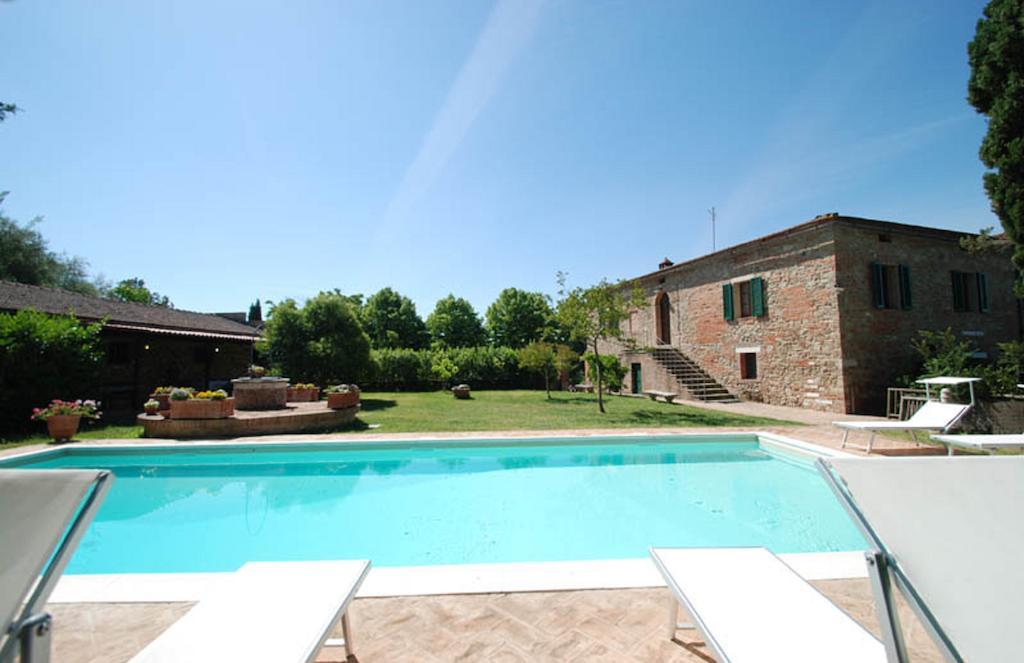 Casa Vacanze Pievina Vescona エクステリア 写真