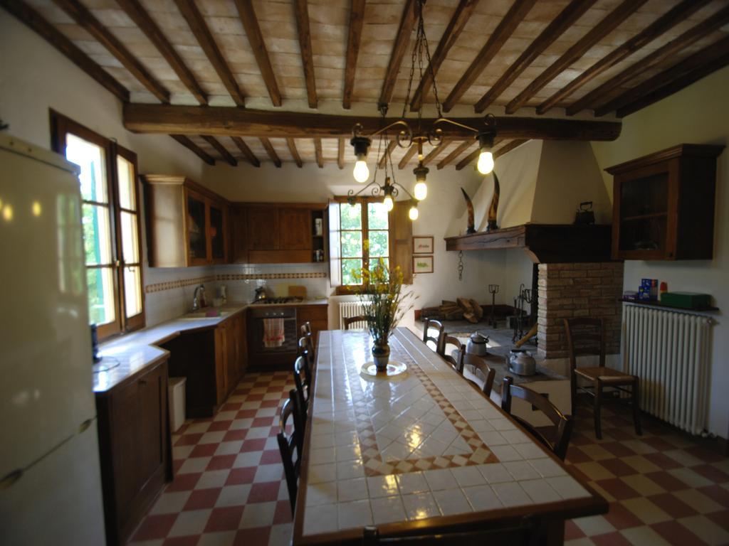 Casa Vacanze Pievina Vescona エクステリア 写真